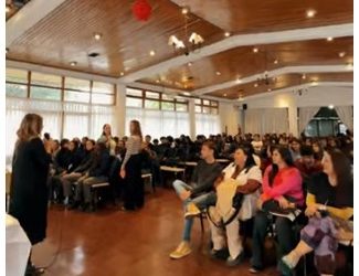 Charlas de Concientización: El Instituto y Juventudes Promueven el Uso Responsable de la Tecnología en Tupungato